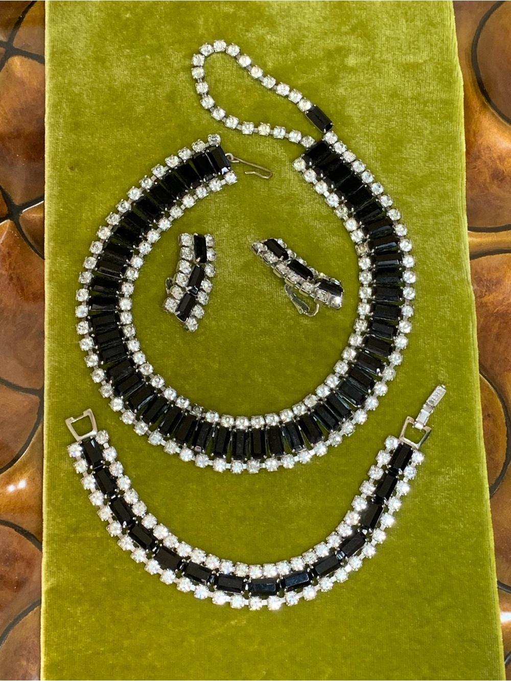 Vintage Black and Silver Baguette Rhinestone Necklace Parure